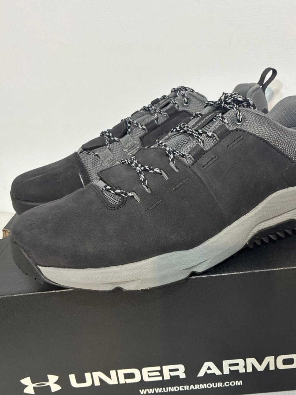 Under Armour Mens Culver Low WP Waterproof Hiking Shoes Black Size 12